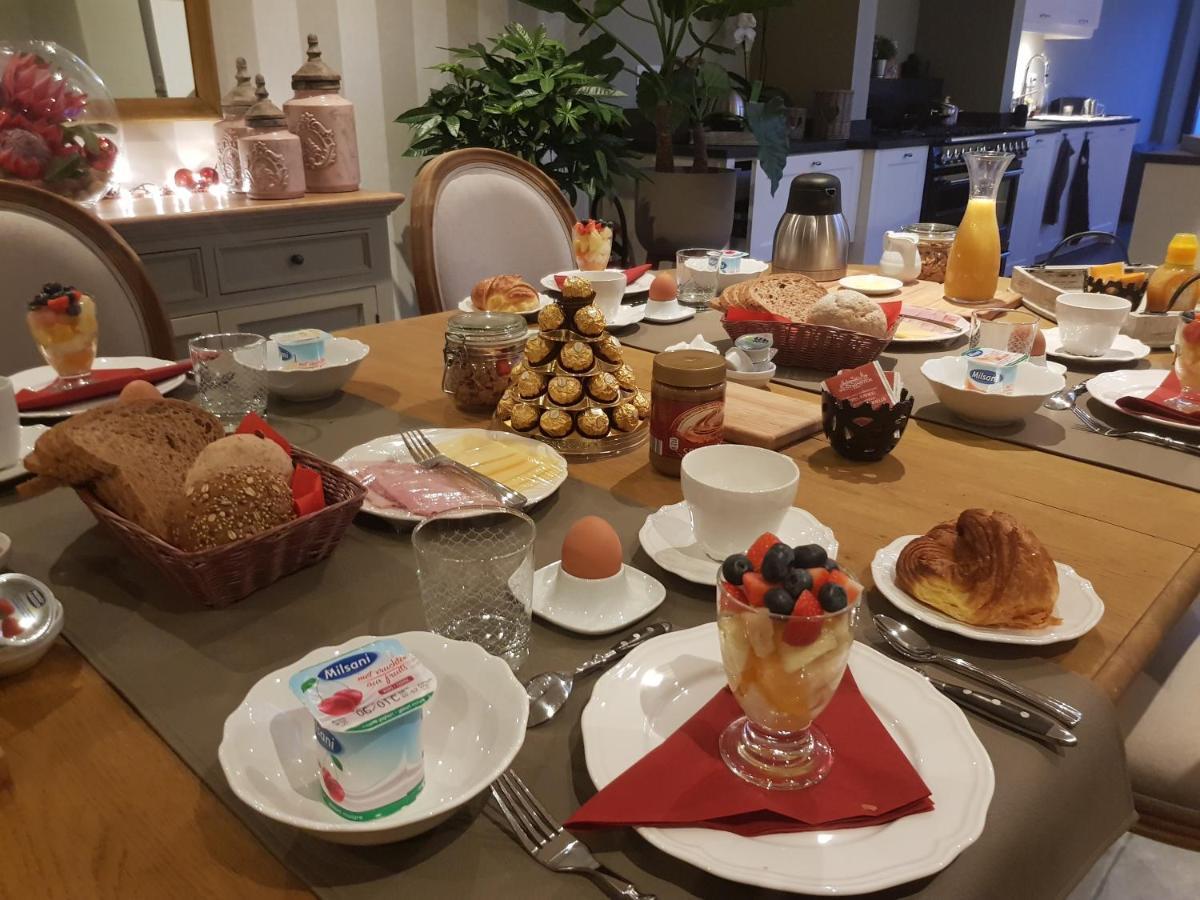 B&B Heart Of Brugge Bagian luar foto