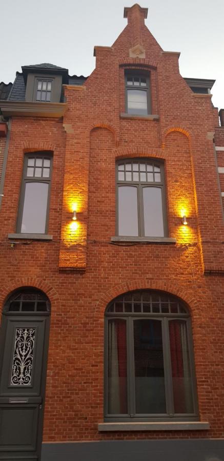 B&B Heart Of Brugge Bagian luar foto