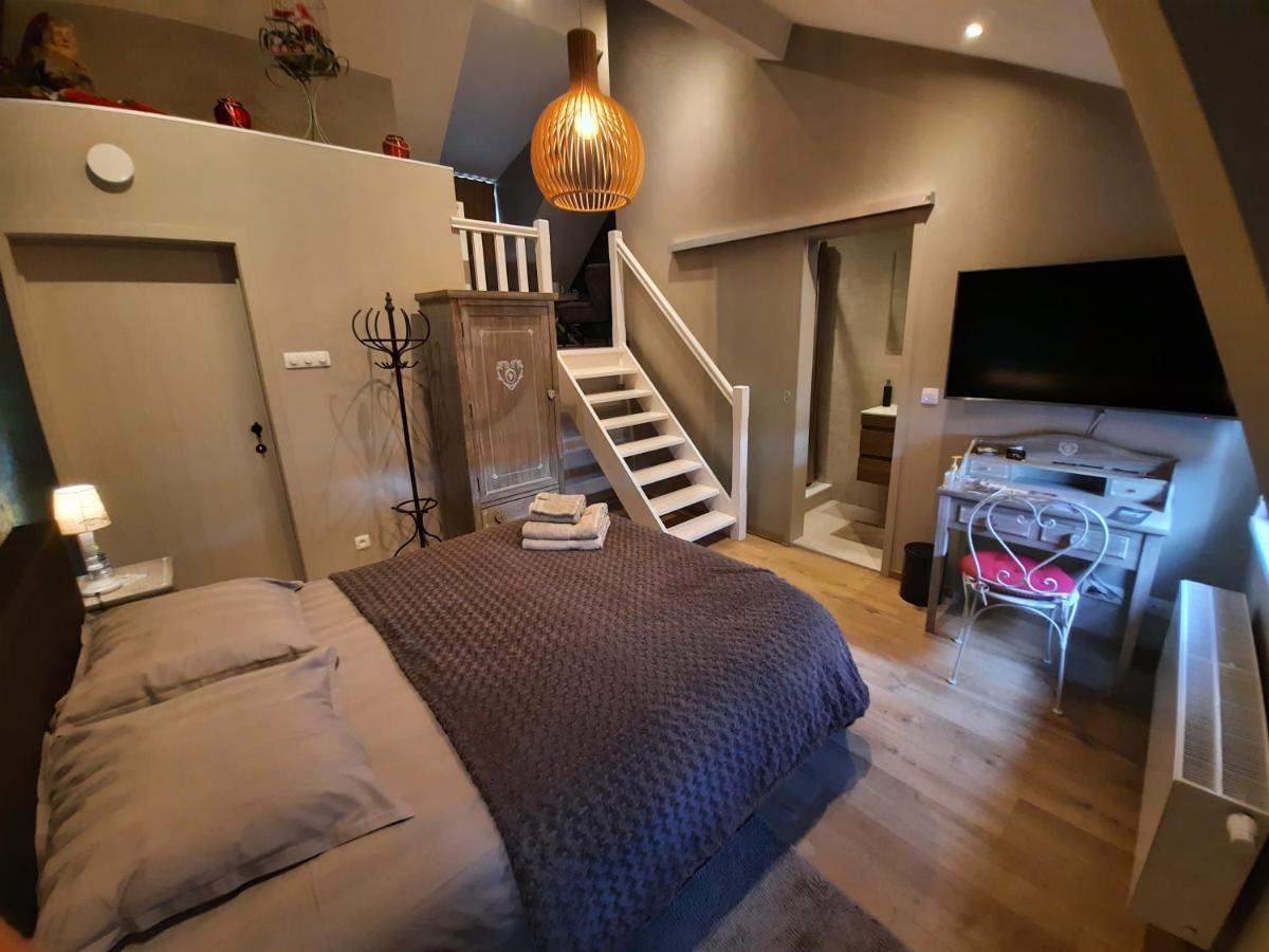 B&B Heart Of Brugge Bagian luar foto